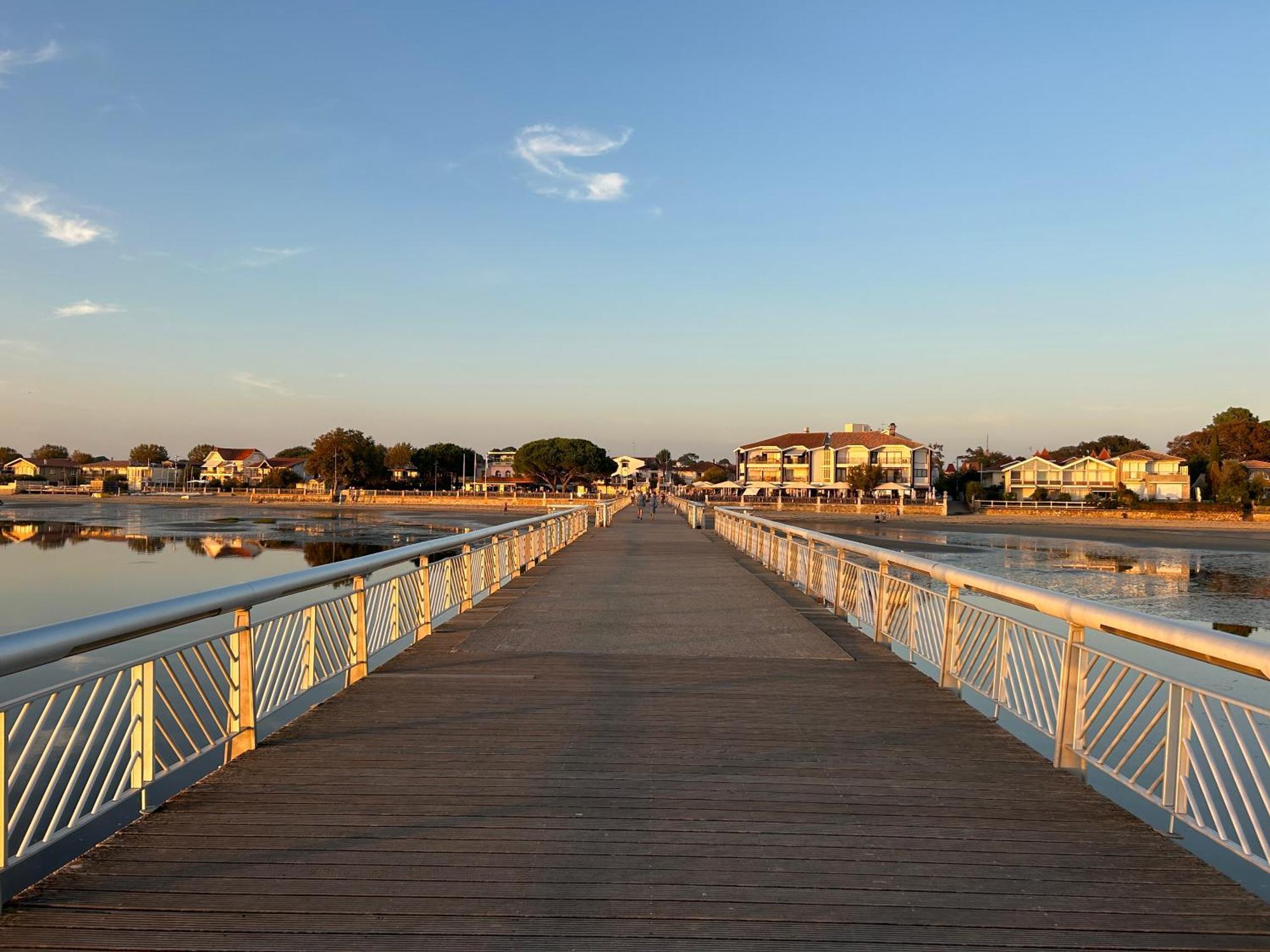 Cocon entre presqu'île du Cap Ferret et plages océanes - terrasse - vélo gratuit Ares Exterior foto